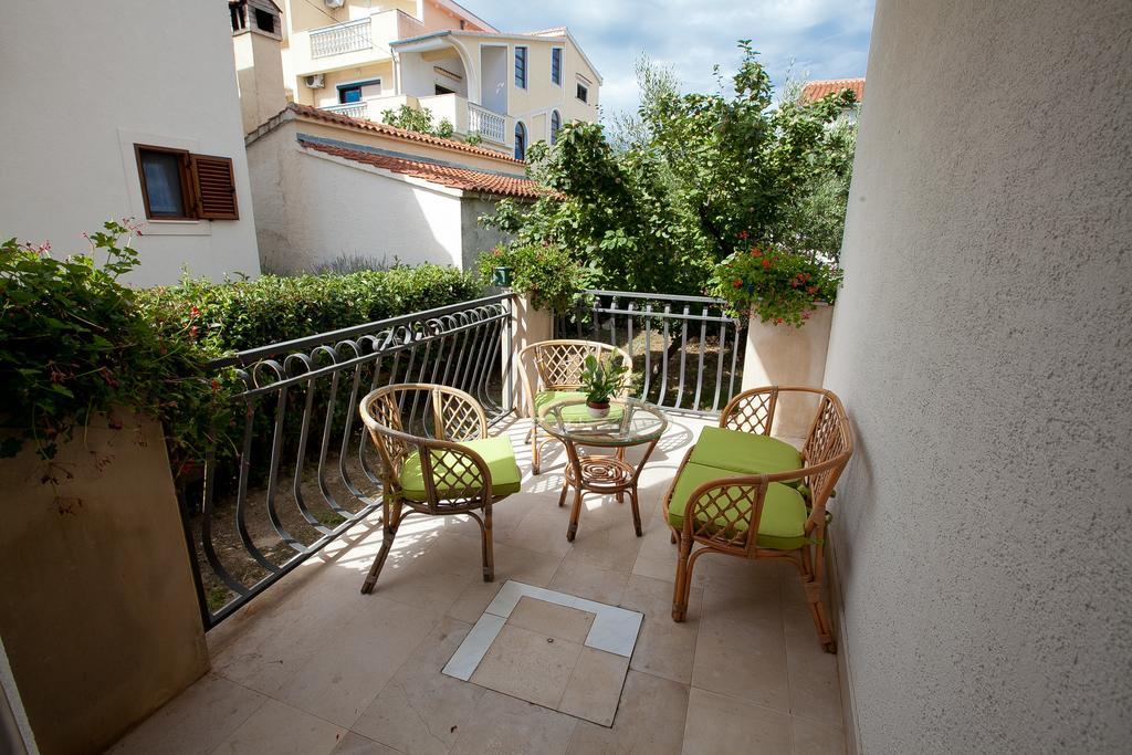 Apartments Rogic Zadar Rum bild